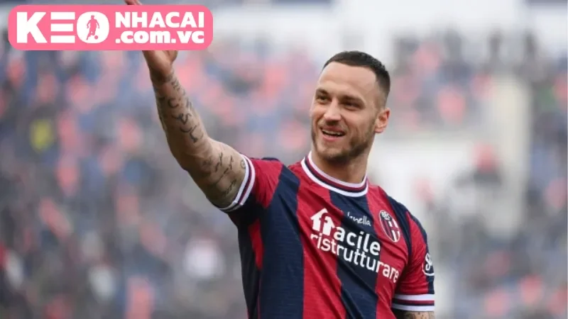 Thiếu vắng quan trọng định đoạt cục diện bán kết Coppa Italia
