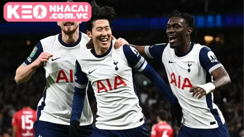 Tình hình chấn thương của hai đội trước giờ bóng lăn